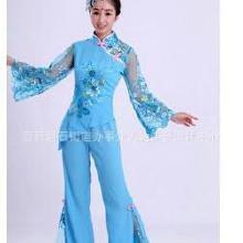 套裝服飾批發全攻略 廠家、價格與市場洞察